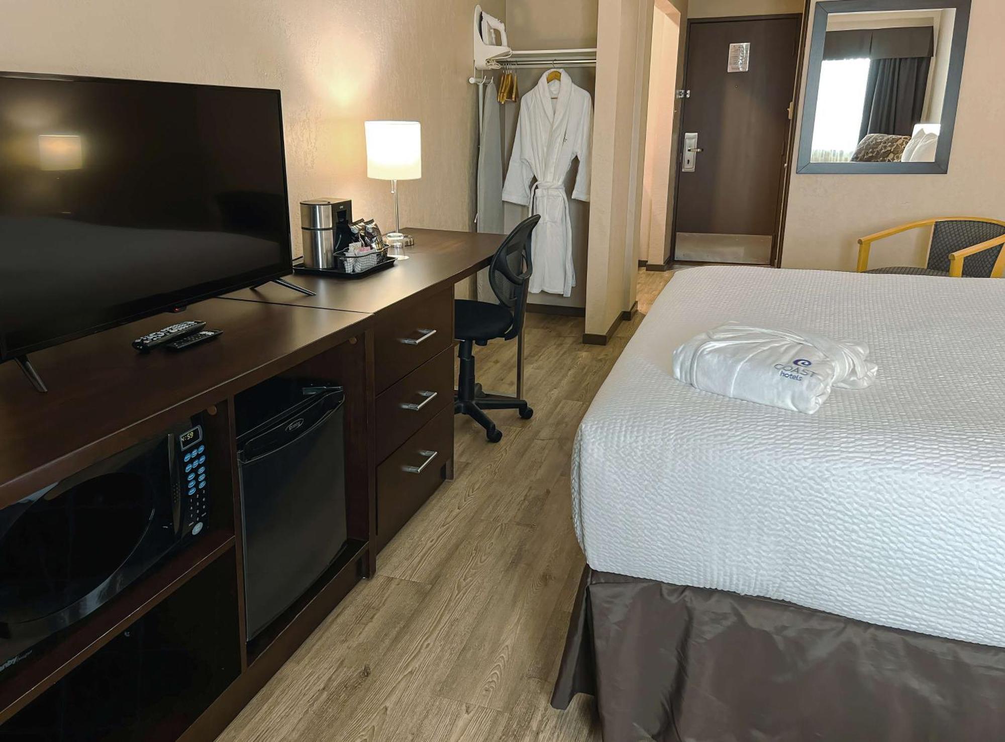 Coast Swift Current Hotel Εξωτερικό φωτογραφία